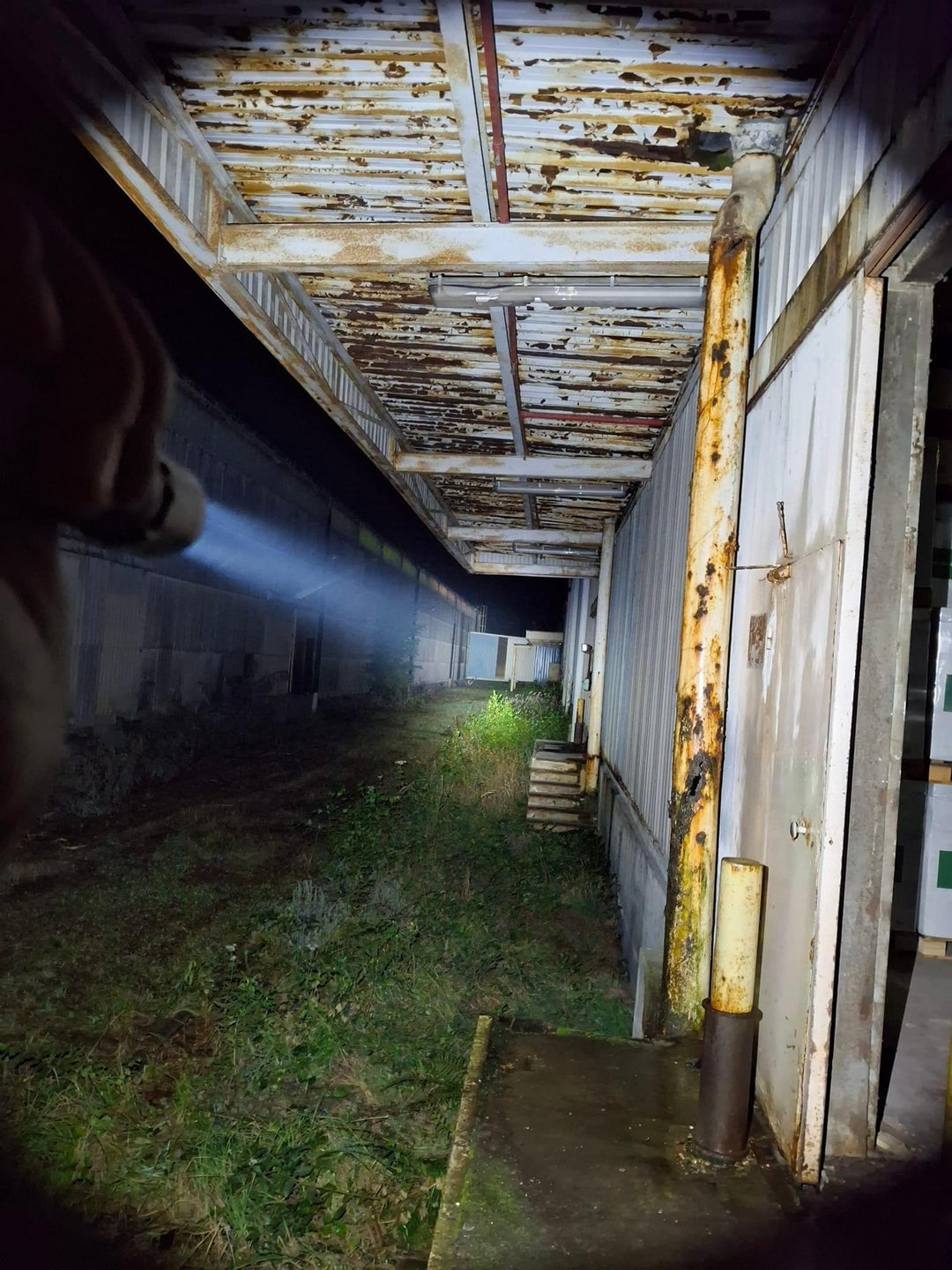 MT2C PRO - 1800 lumens - Nitecore Singapore