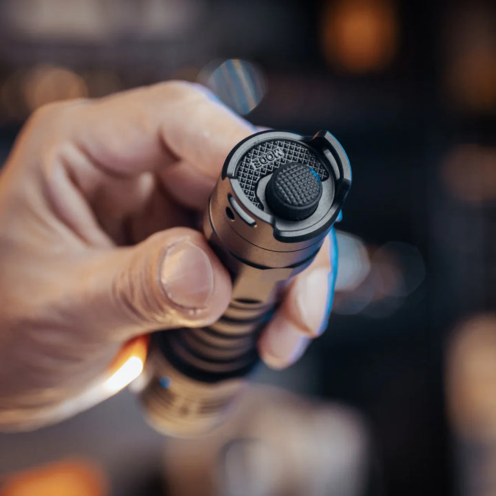 P23i - 3000 lumens