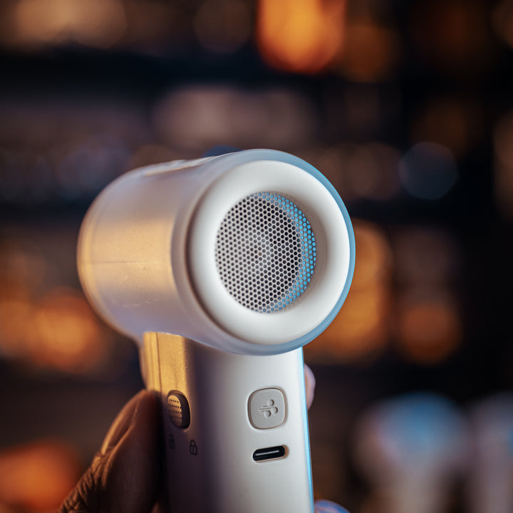 izzCool 40 - High Speed Handheld Air Conditioner Fan (5,200mAh)
