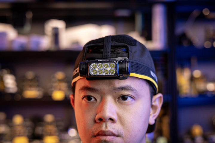 HC65 UHE (BLACK) - 2000 lumens - Nitecore Singapore