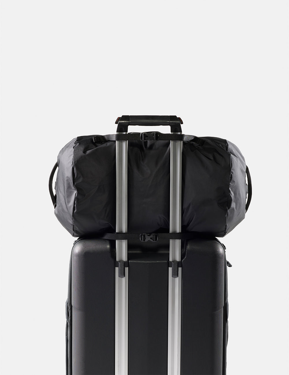 Matador 30L Packable Duffel in Black - view 4