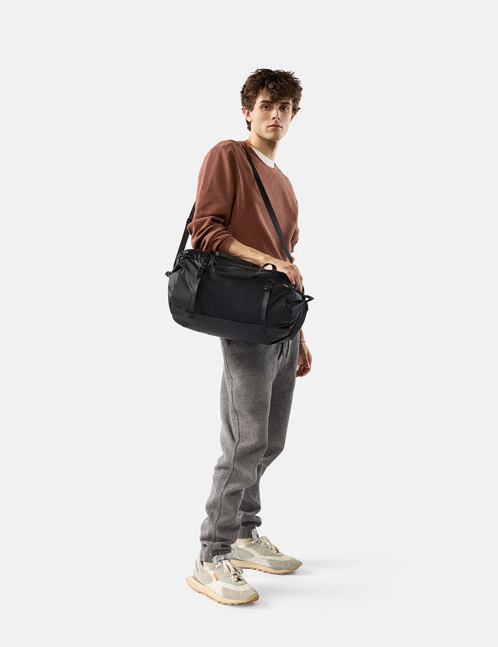 Matador 30L Packable Duffel in Black - view 2