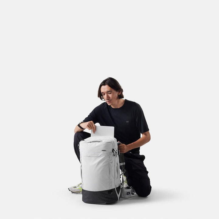 GlobeRider45 Travel Backpack 9