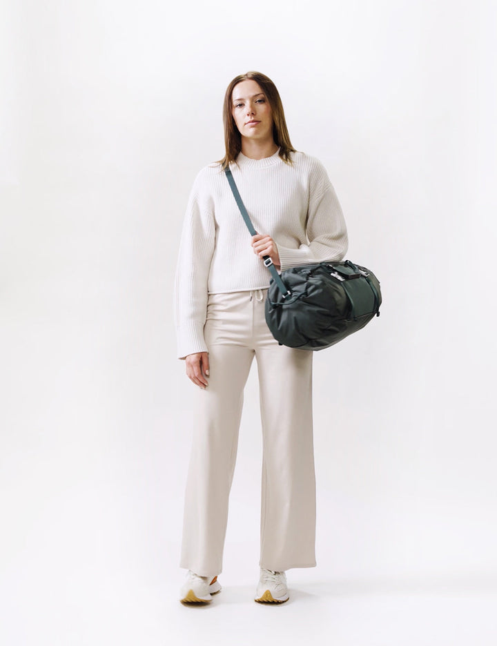 Matador 30L Packable Duffel in Juniper - on-model video