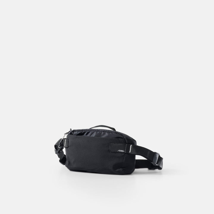 ReFraction Packable Sling 2L 1